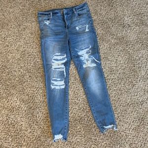 American Eagle High Rise Distressed Jeans Sz 16